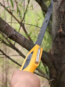 Gergaji Kayu Tangan Lipat Foldable Chainsaw Side Strong Teeth Stainless Super Sharp Plat Tebal 1mm Aloa Black Yellow