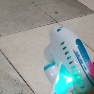 MAINAN PESAWAT TERBANG AIRBUS LAMPU SUARA BP 63