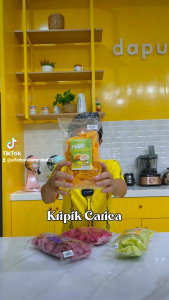 Keripik Buah Naga Carica Apel Strawberry Kerupuk Buah khas Dieng khas Batu Malang - Fruit Chips 200 gram - Keripik Buah dan Sayur
