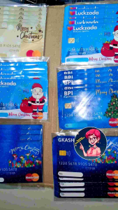Christmas Cash ATM – Unique Gift Idea for Kids & Adults 🎄💵 1pc/pack 6pcs/pack or 12pcs/pack ATM-themed paper cash cards with festive designs for gifting.