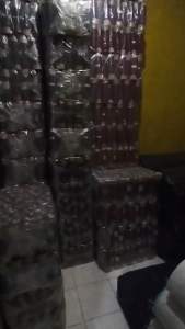 Benang Obras Polyester Hitam & Putih 500 gram Konnes Double ( 1 Ball = 28 pcs )