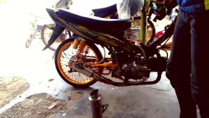 Aksesoris Motor Vega R, Supra, Jupiter, dan Lainnya: Knalpot Racing & Saringan Setengah Leher