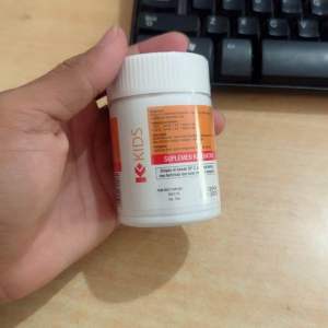 OMEGA KIDS - Stimulasi Pertumbuhan Otak dan Saraf - Kandungan Cod Liver Oil dan Omega 3 - 100mg Cod Liver Oil, 200mg Omega-3 (DHA 40%), 200IU Vitamin D