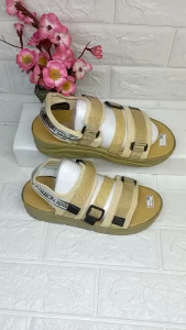 Sendal Gunung Wanita: Sandal Wanita Masakini & Tahan Lama