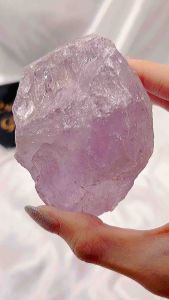 |SG| Raw Purple Amethyst Stone (Large)