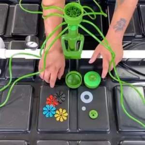 Floraflex หัวจ่ายน้ำ 8 สาย MULTI FLOW BUBBLER สำหรับการจัดการผ่าตัด รดน้ำต้นไม้