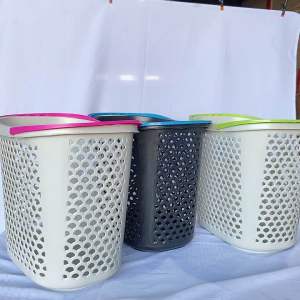 Uniglobal Multi functional Elegant Black Hollow Laundry Large Capacity Storage White Basket