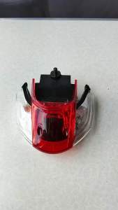 ชุดไฟท้าย NICE-U-BOX 110 เพชร แดง/ใส 4631-058-ZRD อะไหล่ทดแทน HMA 1 ชุด