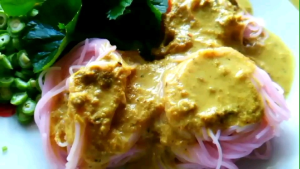 เครื่องแกงน้ำยาขนมจีนปักษ์ใต้พร้อมเนื้อปลาในซอง - อร่อย, ง่ายต่อการใช้งาน, สะดวกในการปรุง, ความเค็มเพิ่มขึ้น