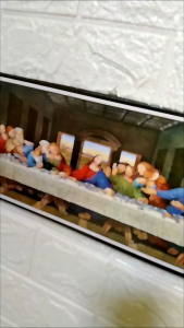 Hiasan Dinding Perjamuan Kudus: Aksesori Liturgi Gereja