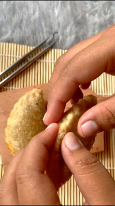 Cireng Premium Home Made Isi Ayam Suwir Jando Keju(1 Paket isi 6)