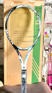 SRIXON REVO V 5.0 tennis racquet. Japan use item