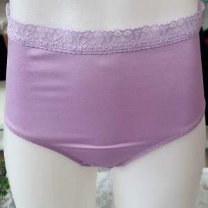 กางเกงในสตรี