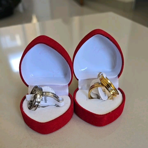 COD!! Cincin Kawin Mata Belah Dapat 2 Pcs + Box Cincin Love Mewah & Berkelas Berlapis Stainless Steel