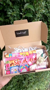 Coklat cokelat chocolate Silverqueen / silver queen gift box hampers hadiah kado ulang tahun birthday anniversary valentine natal wisuda hari ibu hari guru rasa almond dan cashew mede - Lazada