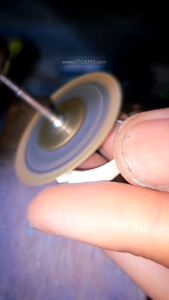 แหวนไพลินแท้ ทรงปลอกมีด เงินแท้ ชุบทองคำขาว YTG-2717 YTGEMS