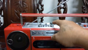 Cassette National RX-F33 còn đẹp như hình zin nguyên bản.