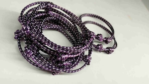 Gelang Tali Korea Warna Ungu Lurik Putih