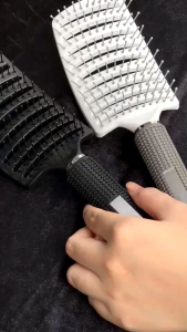 หวียกโคนผม แปรงไดร์ผม ทรงโค้ง เพิ่มวอลลุ่ม หนาพอง ไม่ลีบแบน จัดทรงตามต้องการ