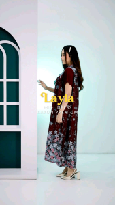 LAYLA MIDI DRESS BY FEE FASHION // QISMA STORE