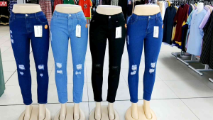 Women Skinny Fashion Koyak Kain Strachabal new Design Good Quality Ready Stock Di Malaysia
