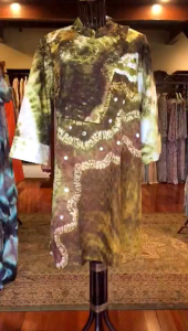 Jihan Tunik Viscos by Dian Pelangi LIMITED EDITION9 Blouse Baju Atasan Kemeja Blus Outfit Pesta Kondangan Pernikahan Kerja Kantor Casual Formal Wanita Hijaber Cantik Anggun Modis Modern Elegan Mewah Model Korea Terbaru Motif Batik Jumputan Kekinian