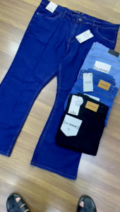 Bootcut Plus Size Women Jeans Long Pants. strachable denim. big size jeans.