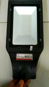 Lampu Jalan PJU LED 50 Watt CW/SJE: Solusi Sorotan Energi Hemat