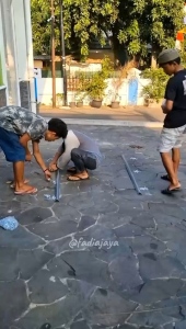 Rak Besi Siku Lubang 5 Tingkat Susun Serbaguna Gudang Kantor Warung