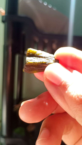 #RJ070 Tourmaline | ทัวร์มาลีน ผลึกทัวร์มาลีน หินธรรมชาติ แท่งทัวร์มาลีน หินดิบ น้ำหนัก 3.2 g