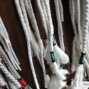 Ikat Pinggang Tali Warok: Desain dan Produk E-commerce