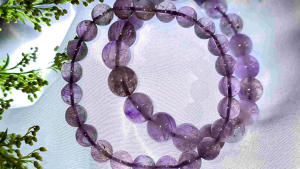 Purple Super Seven crystals bracelet to excellerate your manifestation and good fortune