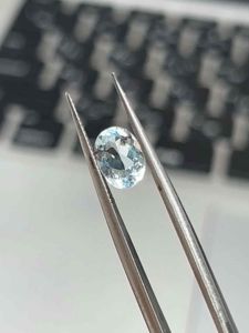 9500A1- ĐÁ AQUAMRINE THIÊN NHIÊN KHÔNG XỬ LÝ ( thông số trong ảnh chụp) 0.95 Carat