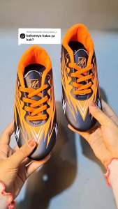 sepatu bola anak sepatu olahraga sepak bola