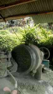 Cobek batu asli bubut  sudah 1 set  ( jaminan uang kembali jika bukan batu asli  )