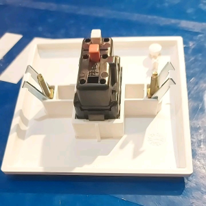 broco saklar tunggal allegra series