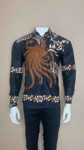 Kemeja batik pria lengan panjang motif ahy