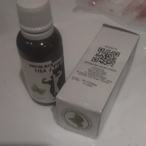minyak daun bungkus papua asli obat kuat dan tahan lama pria pembesar kelamin permanen minyak lintah