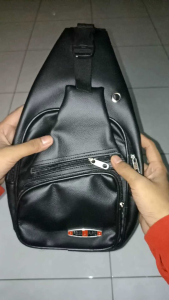 Tas Selempang Pria Waistbag Tas Slempang Slingbag Tas Pria Bahan Lentur Tebal Murah