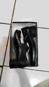 Sepatu Pantofel Paskibra Wanita Kulit