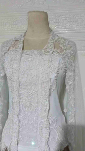 set kebaya manten kebaya kutubaru putih + rok sidomukti