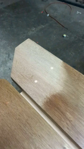 ทีคออยล์ น้ำมันรักษาเนื้อไม้ ตราหมาป่า