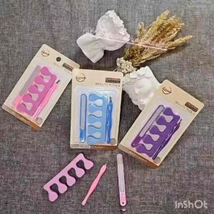 (1SET) 3IN1 PERALATAN MEDICURE PEDICURE / PENDORONG KUTIKULA / SPONS PEMISAH JARI / KIKIR KUKU / MANICURE TOOLS KIT / PDS7921