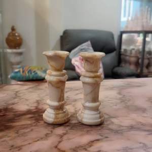 เชิงเทียนทรงสูง หินอ่อน