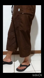 celana sontogcelana ¾ celana bawah lututcelana pangsicelana santai celana kebuncelana sehari hari