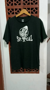 Kaos Ben Davis Second: Kaos Pria Berkualitas & Desain Kasual