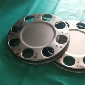 wildop donat 8 lubang ring depan bahan plat mobil truk 1 set (2)