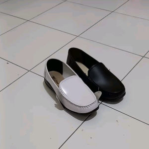 Sepatu Pantofel Wanita sepatu formal milton 319