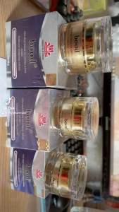 KEM BOOD TRẮNG DA NGỪA MỤN CHỐNG NẮNG VÀ GIẢM LÃO HÓA DA 30g