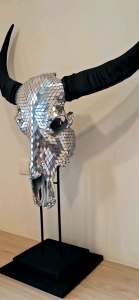 หัวควายที่ระลึก (พร้อมฐานวาง) หัวคาราบาวของตกแต่ง งานศิลปะ ของตกแต่งบ้าน ของที่ระลึกหายาก ของฝาก หัตถกรรม ของโชว์ในบ้าน ของตกแต่งบ้าน ของเก็บสะสม